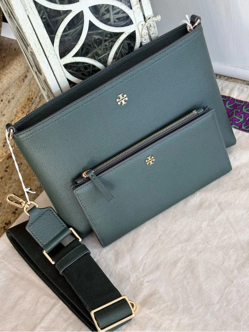 New tory Burch Blake Swingpack With Matching Wallet In Basil Color